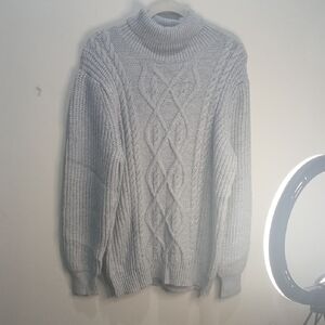 Women's Classic Gray Cable Knit Turtleneck Sweater